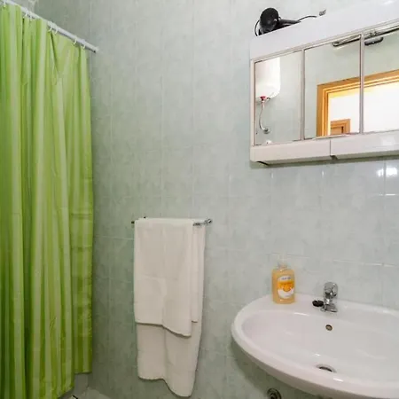 Kisic - Two-bedroom With Terrace Apartamento Mlini